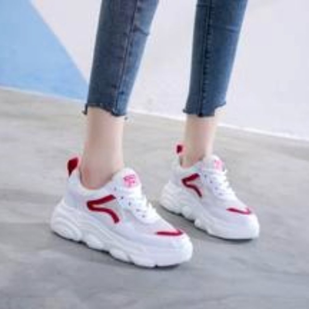 Sneaker
